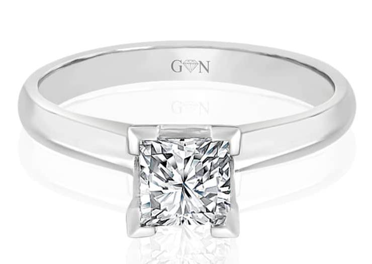 Ladies Solitaire Design Engagement Ring - R543A - GN Designer Jewellers
